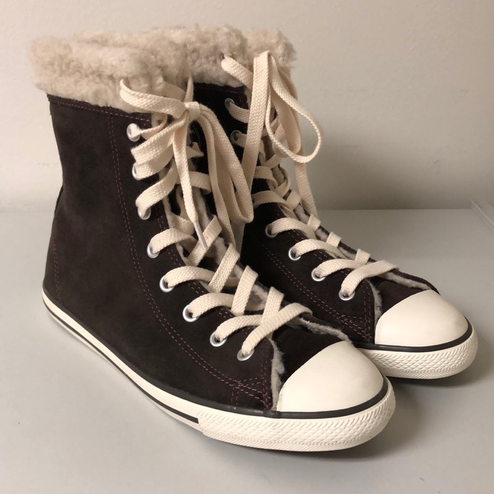 Converse Women’s Brown High-Top Sneakers Size 7